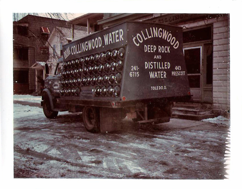 Old Collingwood Water delivery truck